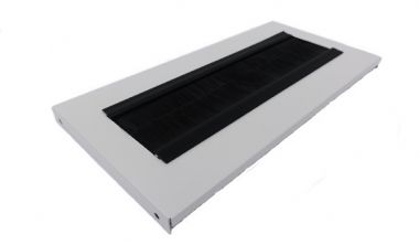 Щітковий кабельний увід Rackmount 600